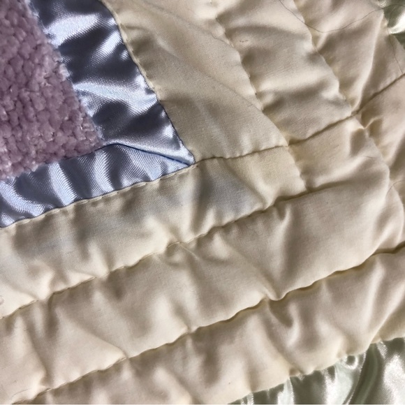 Kidsline Pastel ColorBlock Satin Baby Nursery Quilt + 2 Valance - Picture 11 of 13